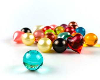 Mixed Colours Moisturizing bath oil pearls.  Scented Beads for luxury baths. 30 pieces.