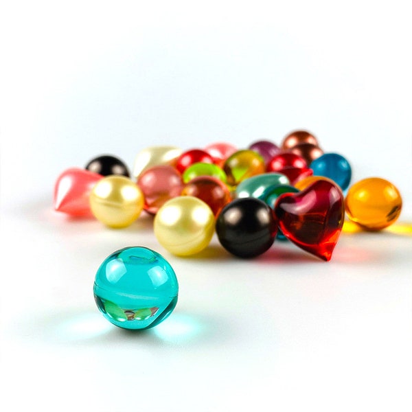 Mixed Colours Moisturizing bath oil pearls.  Scented Beads for luxury baths. 30 pieces.