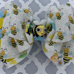 Bee Bow
