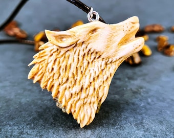 Wood Wolf Pendant Necklace: Natural Wood Jewelry