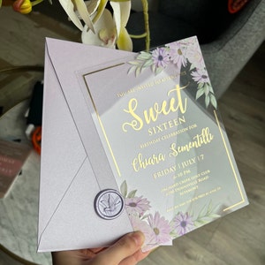 Faire-parts floraux, faire-part de mariage en acrylique, Faire-part de Quinceanera, Faire-part en acrylique givré, Sweet Sixteen, faire-part d'anniversaire