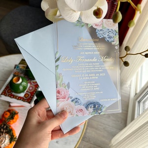 Invitation florale de quinceanera, invitations de quinceanera, invitations d'anniversaire, invitations acryliques, invitations givrées, invitations claires