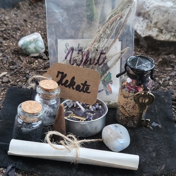 Hekate / Hecate Offering Kit - Blessed by the Goddess - Witchcraft - Pagan - Spiritual Workings - Altar Tools