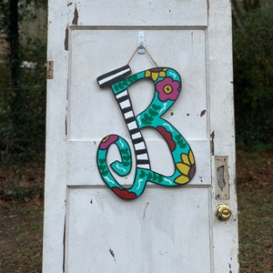Letter B Door Hanger Sign, spring door hanger, hand painted sign, floral letter
