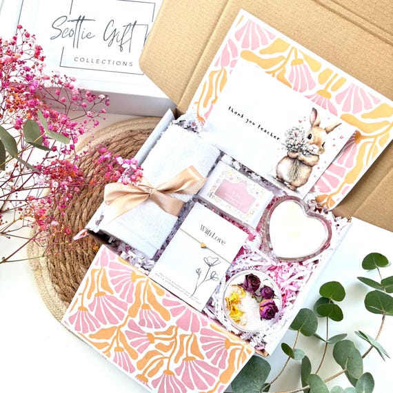 Personalised Thank you Gift , Gift for Her, Self Care Relaxation Gift, Hug in a Box, Handmade Gift Set, All Occasion Gift, Birthday gift box