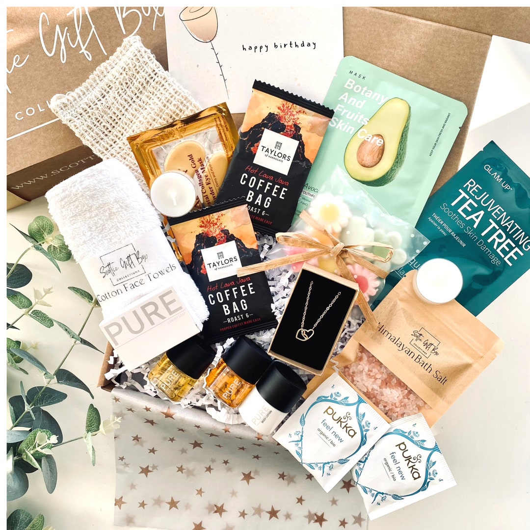 COSY Luxury Expecting Mum Hamper / Maternity Leave Hamper / Pregnancy