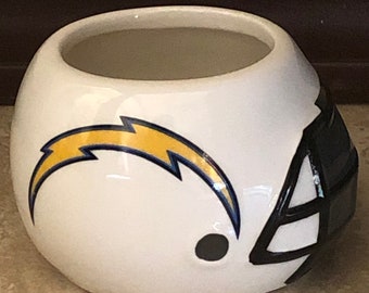 NFL Chargers keramisk suckulenthållare: Fotbollshjälmplanterare (2,5 tum)