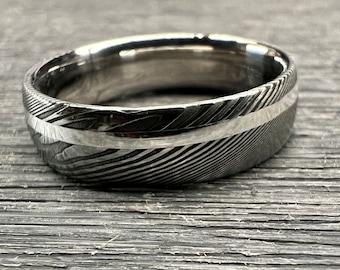 Anillo de acero de Damasco inoxidable de 5 mm a 10 mm / Incrustación de plata esterlina / Anillo de Damasteel / Anillo de boda /