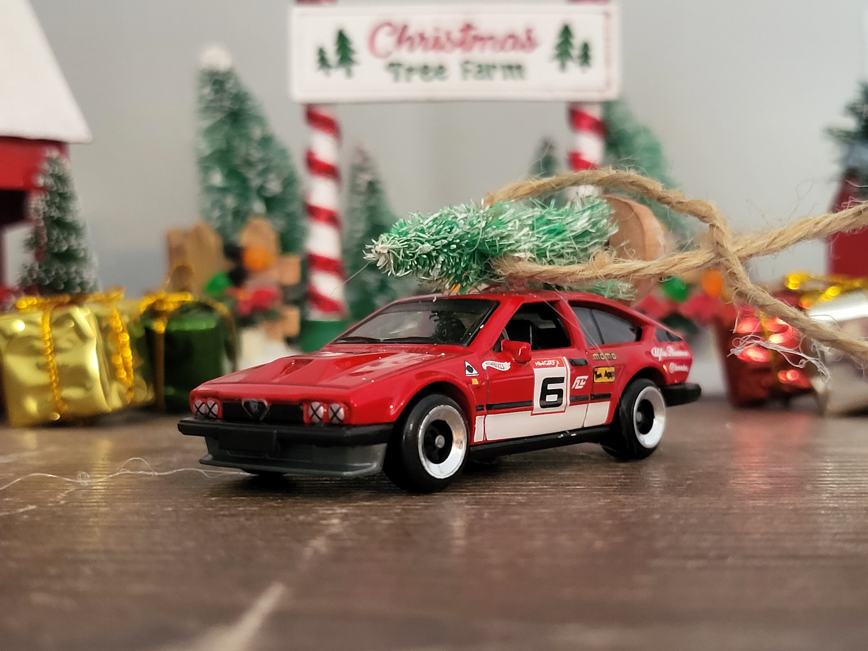 Alfa romeo christmas ornament online