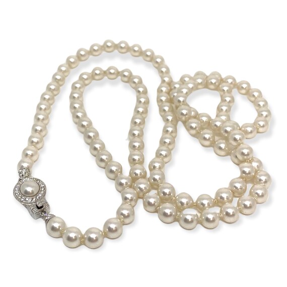 Frame Clasp Simulated Pearl Strand 