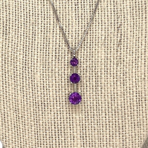 Sterling Silver Amethyst Three-Stone Graduated Pe… - image 2