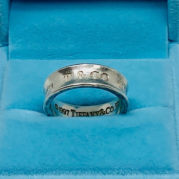 Vintage Tiffany 1837 Collection Medium Band Ring in 925 Silver