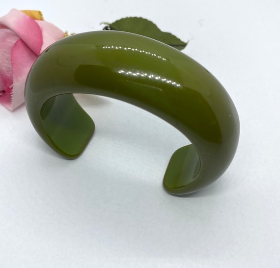 Vintage 1940s 1930s Bakelite Bracelet Green Cuff 4