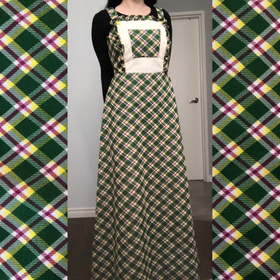 1970’s Vintage Handmade Apron Style Dress