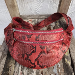Echte Python Schlangenhaut Gürteltasche - Stylische Schulter Sling für Herren