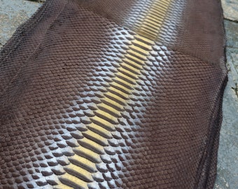 Pytonormskinn: Hantverksmaterial av äkta läder