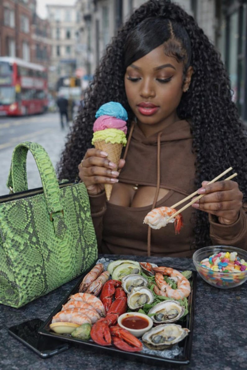 Python Snakeskin Handbag: Crossbody Shoulder Bag image 1