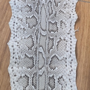 Véritable peau de python birman : 111 pouces, cuir véritable n° 19
