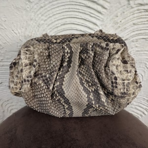 Handgefertigte Echt Python Schlangenleder Wolkentasche - Elegante Lederhandtasche & Clutch für Damen
