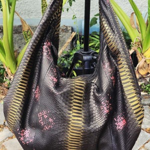 Duża torba typu hobo z prawdziwej skóry pytona, luźna torba z wężowej skóry, torebka na ramię w stylu boho
