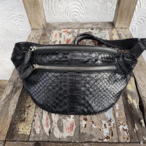 Echte Python Schlangenhaut Gürteltasche - Stylische Schulter Sling für Herren