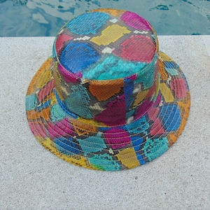 Gorra de pescador unisex de piel de serpiente pitón auténtica, lujosa, de alta gama, duradera, moderna, exótica, única, elegante y de primera calidad.
