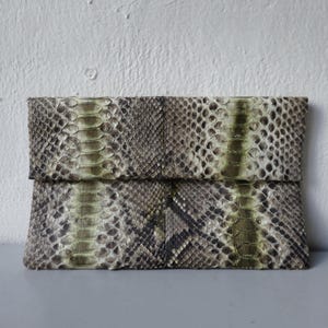 Cartera de piel de serpiente pitón auténtica – Monedero de viaje exótico hecho a mano – Bolso de mano de cuero auténtico