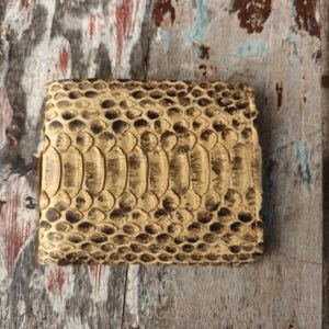 Exclusive Genuine Python Snakeskin Men's Bifold Leather Wallet – Limited Edition