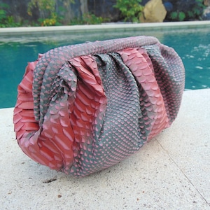 Handgefertigte Echt Python Schlangenleder Wolkentasche - Elegante Lederhandtasche & Clutch für Damen