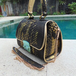 Gold Python Tasche, Python Tasche, Schlangenleder Tasche, Gold Hobo Tasche, Python Geldbeutel, Python Handtasche, Schlangenleder Geldbeutel, Schlangenleder Handtasche, Gold Tasche