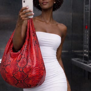 Borsa in pelle di serpente / Borsa hobo in vera pelle di pitone / Elegante borsa tote da donna morbida