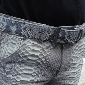 Cinturón de piel de serpiente pitón auténtica, lujoso cinturón de vestir hecho a mano, unisex