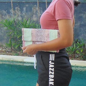Bolso de mano de piel de serpiente pitón auténtica, bolso de mano de piel de serpiente, bolso de mano de piel de serpiente auténtica.