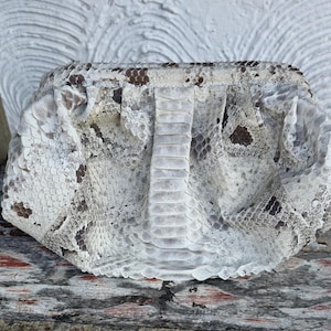 Handgefertigte Echt Python Schlangenleder Wolkentasche - Elegante Lederhandtasche & Clutch für Damen