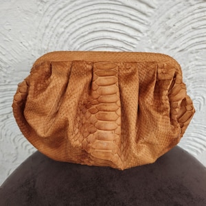 Handgefertigte Echt Python Schlangenleder Wolkentasche - Elegante Lederhandtasche & Clutch für Damen