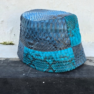 Gorra de piel de serpiente pitón auténtica: lujosa, de alta gama, duradera, moderna y exótica, unisex.