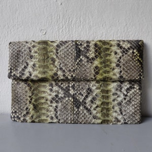 Cartera de piel de serpiente pitón auténtica – Monedero de viaje exótico hecho a mano – Bolso de mano de cuero auténtico