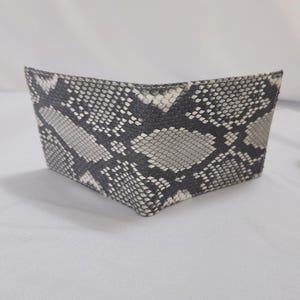 Snakeskin Bifold Herren-Ledergeldbörse - Limited Edition