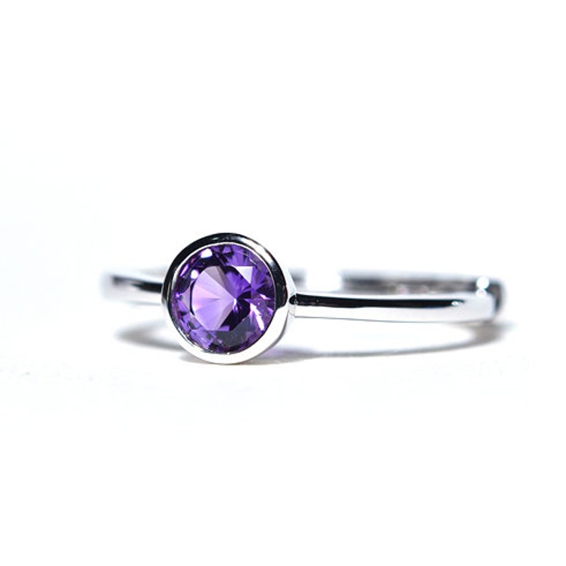 Amethyst Solitaire Classic Engagement Ring 925 Silver Bezel Setting Amethyst Wedding Promise Ring Women Dainty Gift Ring February Birthstone
