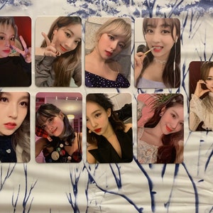 Twice Unofficial Double-Sided Selca Photocards