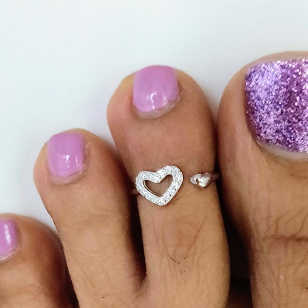 Sterling Silver CZ Hearts Toe Ring, Silver Ring, Midi Ring, Pinky Ring, CZ Ring, Adjustable Ring