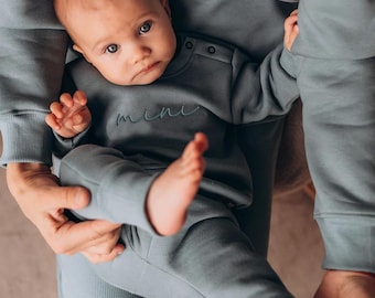 Ensemble survêtement pour bébé MINI | Sweat-shirt brodé et pantalon de jogging | Mélange de coton doux | Ensemble de salon pour tout-petit | Tenue nouveau-né