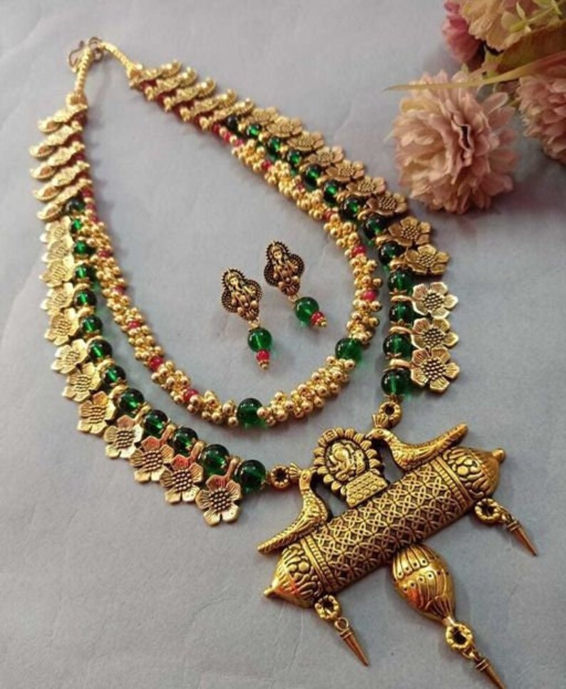 Oxidized Gold Necklace Set With 