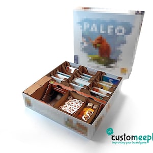May include: A board game organiser made of brown cardboard, featuring several compartments for cards, tokens, and dice. The organiser is inside a game box with the word "PALFO" visible. The Custom Meeple logo is in the bottom right corner.