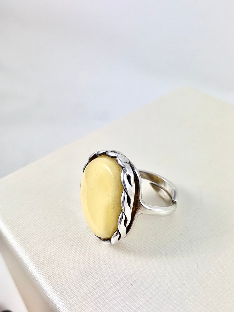 silver 925 sterling Real Baltic Amber Genuine Baltic Round Amber Ring Gift for woman 7 Ring Baltic Amber Milk Natural 17.5