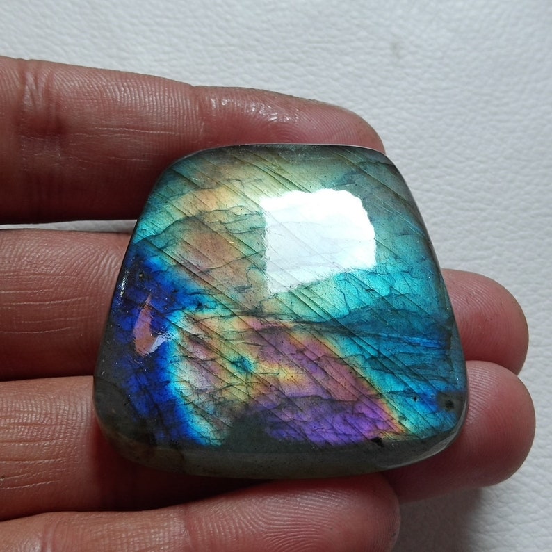 Beautiful Malty Labradorite Cabochon Gemstone AAA Quality Stone Loose Cabochon Jewelry Labradorite 44X43X8 mm 152 Crt