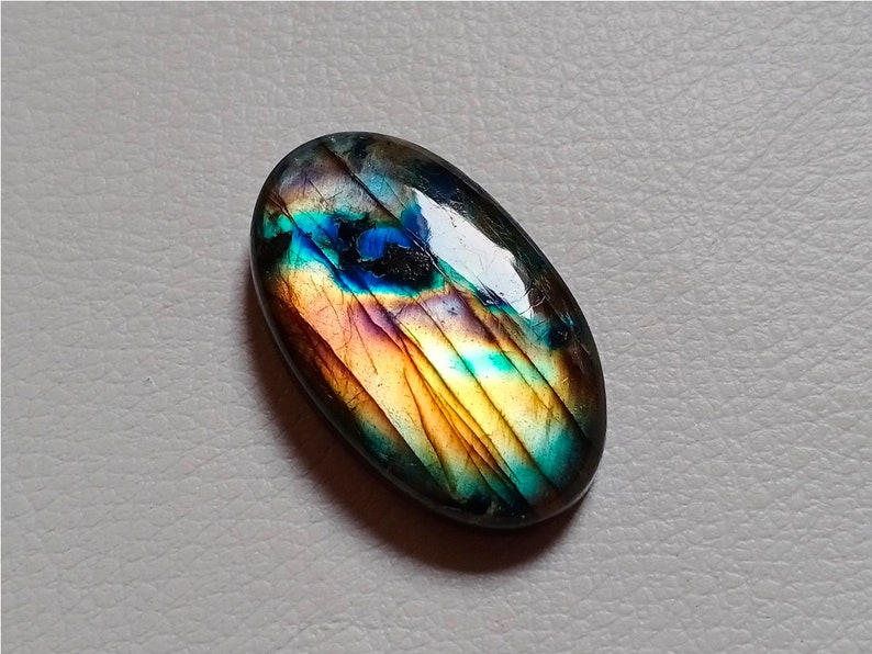 Amazing Multi Flashy Labradorite Natural Labradorite Labradorite Pendant Jewelry Making Stone Best Quality 33X20X7 mm 44 Crt Natural Stone