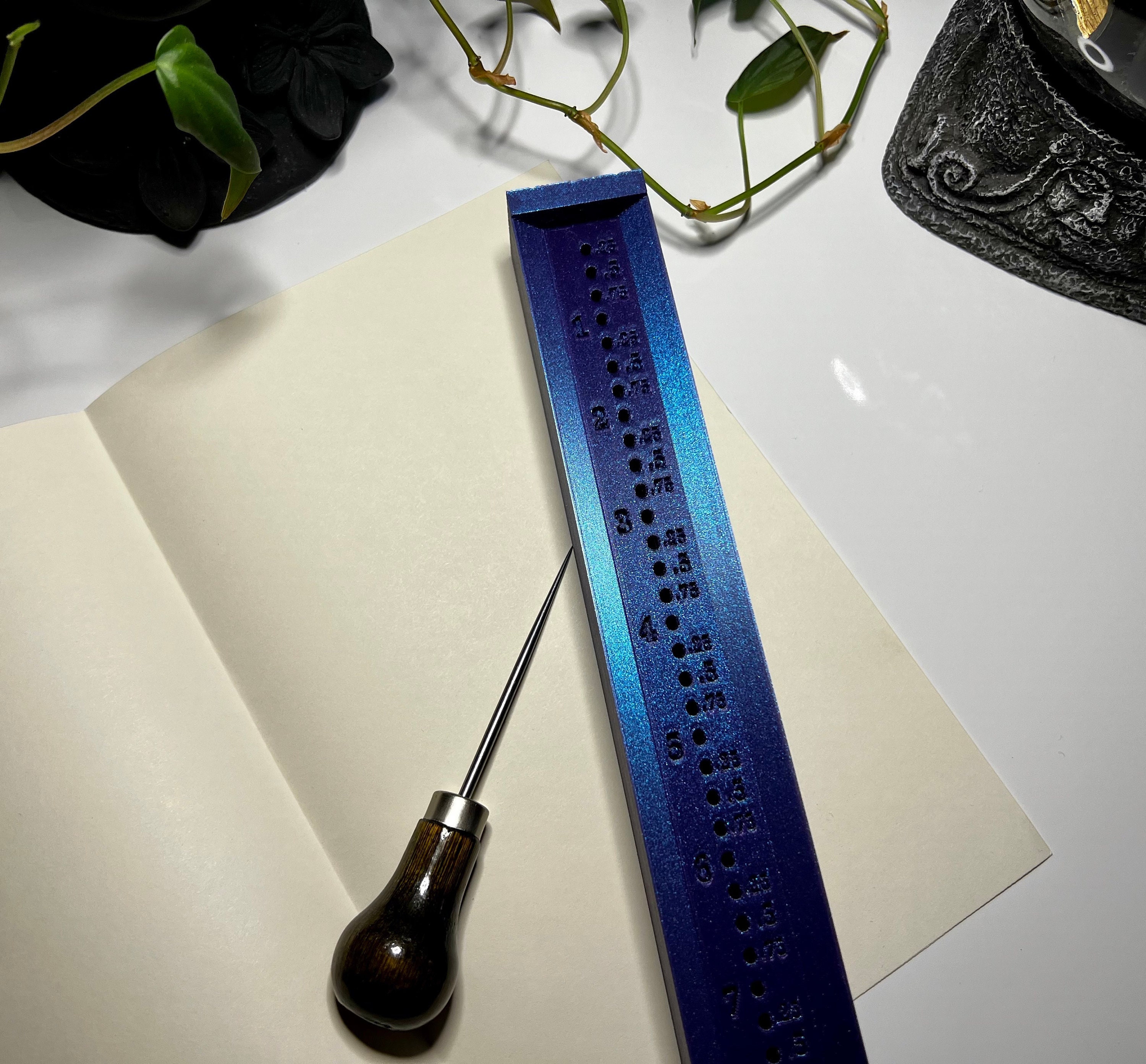 8.5 Bookbinding Awl Guide Signature Punch Guide Awl Guide and Cradle