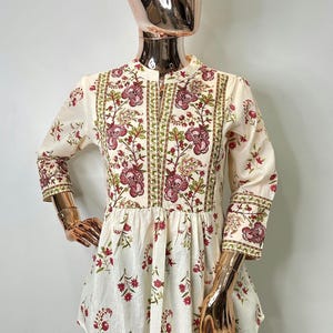 Summer Tops Tees Blouse For Women - Off-White Pure Cotton Printed Kurta- Short Kurta - Cotton Tunic - Indian Ethnic Tops - Boho Tops T-shirt