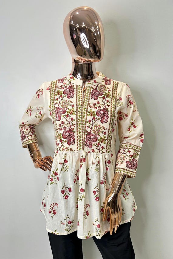 Summer Tops Tees Blouse for Women Off-white Pure Cotton Printed - Main Image